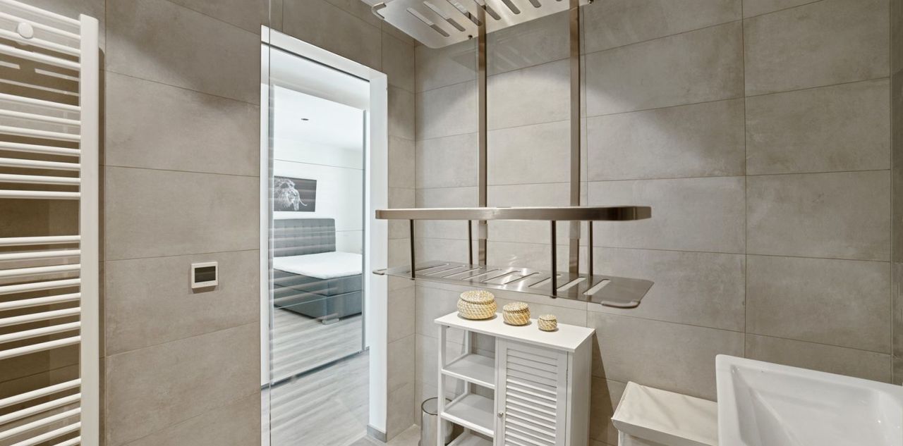 https://api-production-test.easy-serveur55.com/stored-photo/0ad55a64-7b0d-11e9-8606-0cc47a9452c2/_69f9b2f108be10_63763066[.jpg]