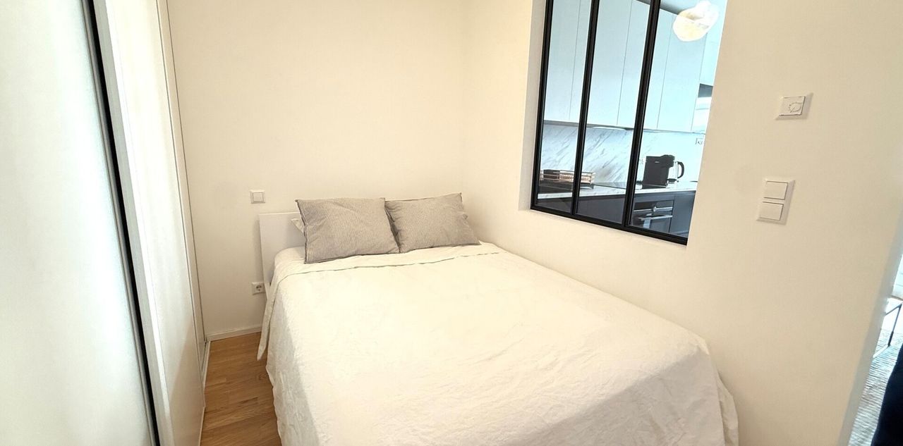 https://api-production-test.easy-serveur55.com/stored-photo/0ad55a64-7b0d-11e9-8606-0cc47a9452c2/_6a509cd5920622_13657693[.jpg]