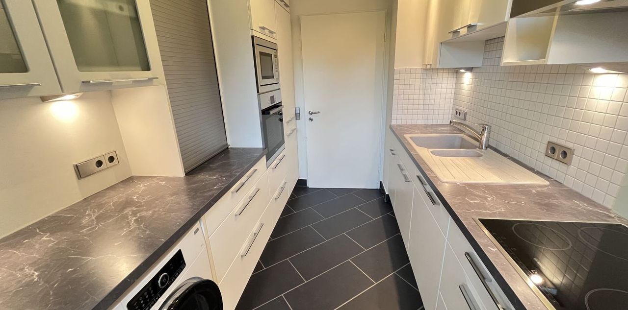 https://api-production-test.easy-serveur55.com/stored-photo/0ad55a64-7b0d-11e9-8606-0cc47a9452c2/_6530f95e27a0f1_99654164[.JPG]