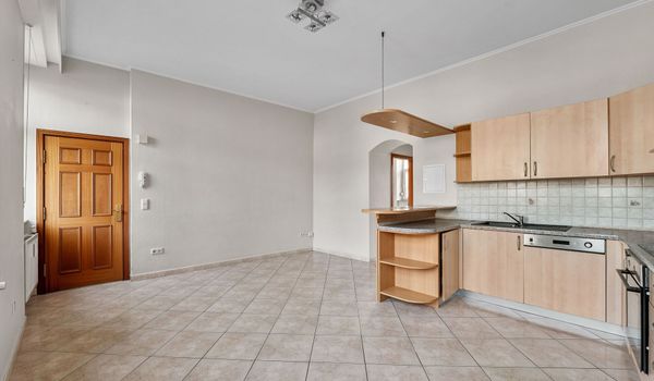https://api-production-test.easy-serveur55.com/stored-photo/0ad55a64-7b0d-11e9-8606-0cc47a9452c2/_6ae0b900cfe267_16357151[.jpg]