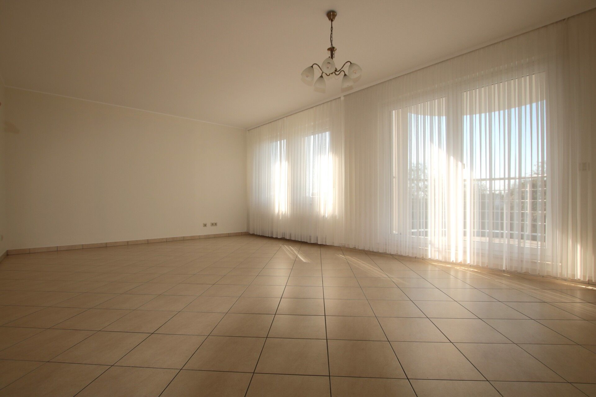 Apartment 98.00 m² for rent Mamer 124395 NEW IMMO